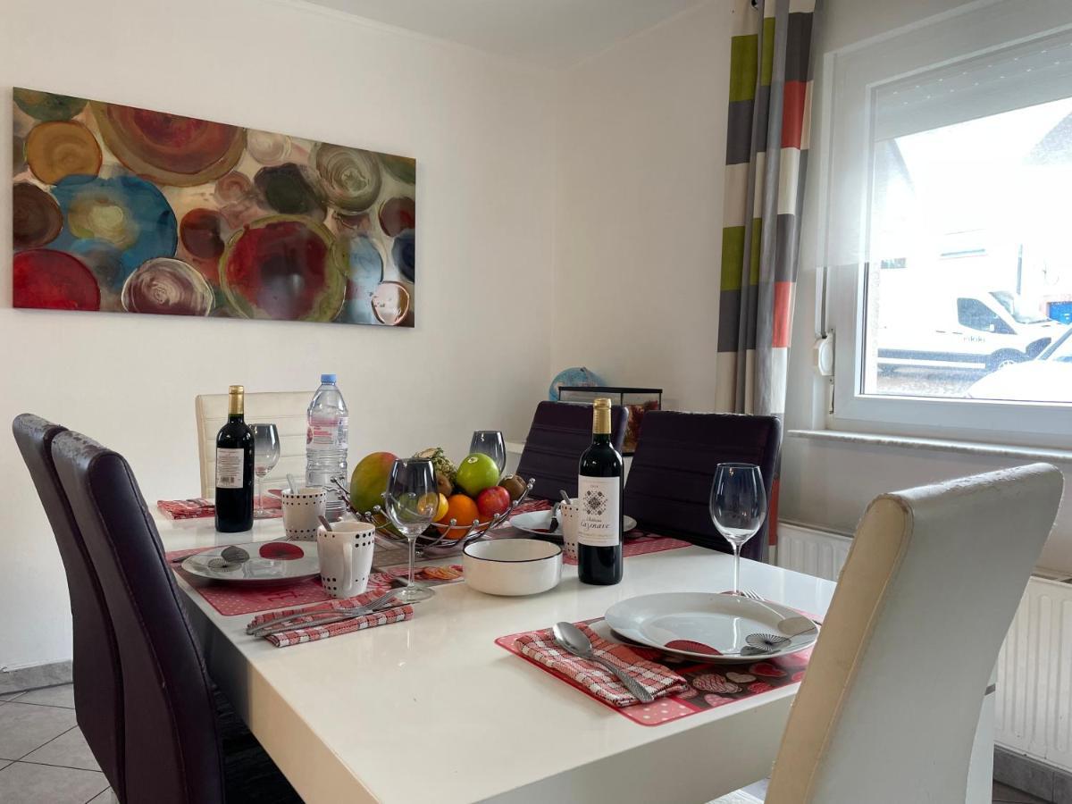 Large Room In Schuttrange Free Parking 10Mins To Airport Excellent Customer Services المظهر الخارجي الصورة